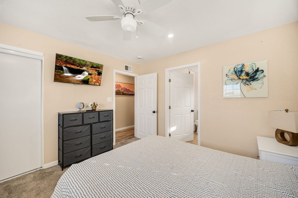 Family Ties gallery image